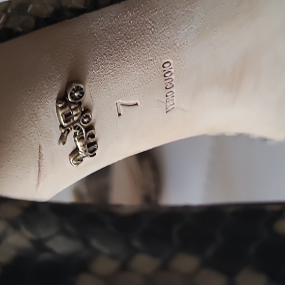 Coach Elizabeth Leather Heel Sandals ❤️ - Picture 6 of 8